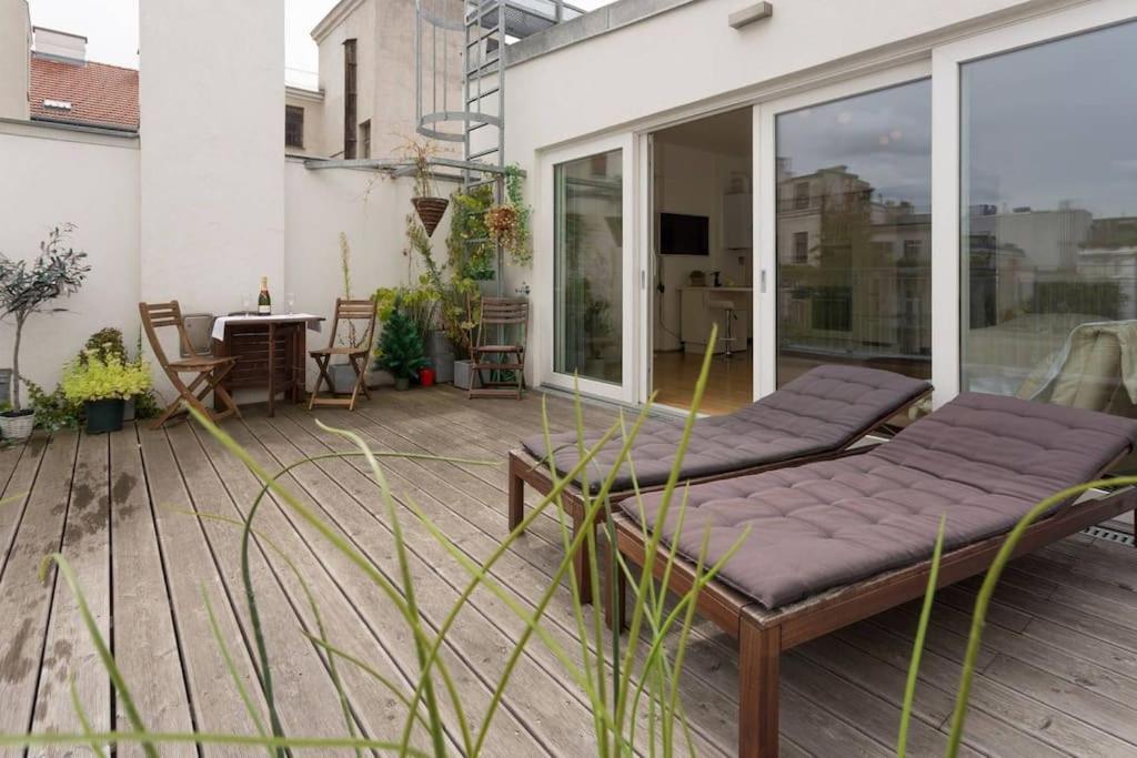 Amazing Terrace, Close To Viennas Biggest Shopping Street Apartment Exterior photo