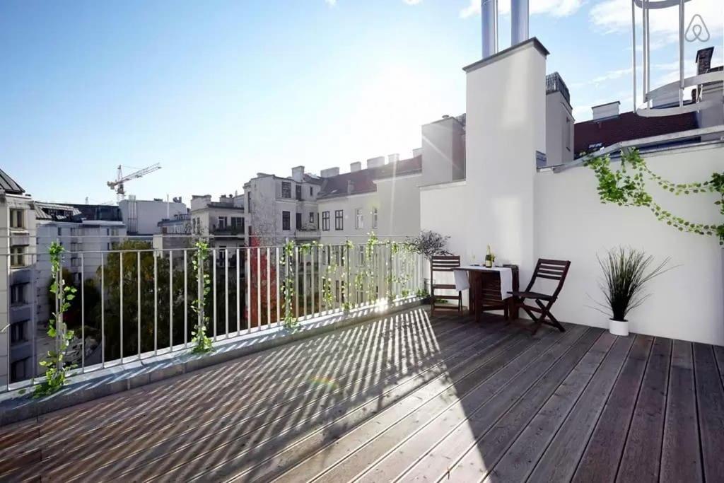 Amazing Terrace, Close To Viennas Biggest Shopping Street Apartment Exterior photo